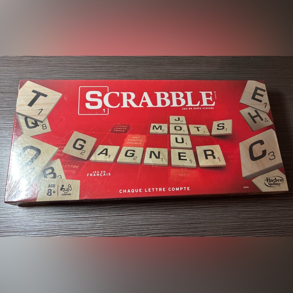 Brand new Scrabble board game